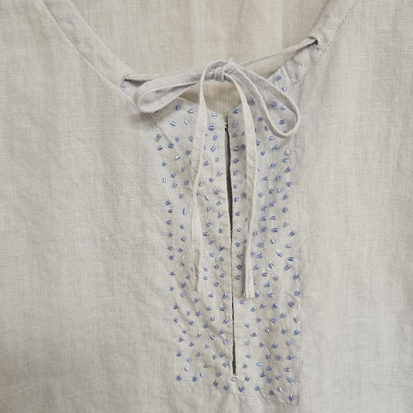 Eileen Fisher 100% Irish Linen Beaded Blouse Size M Light Periwinkle Blue - Picture 7 of 8